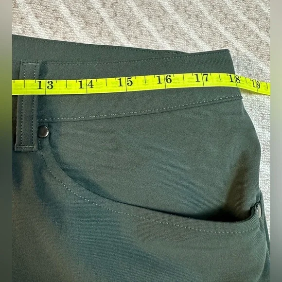 Lululemon ABC Pant Size 34x33 Green Classic-Fit Warpstreme Casual Preppy Stretch - Picture 5 of 9
